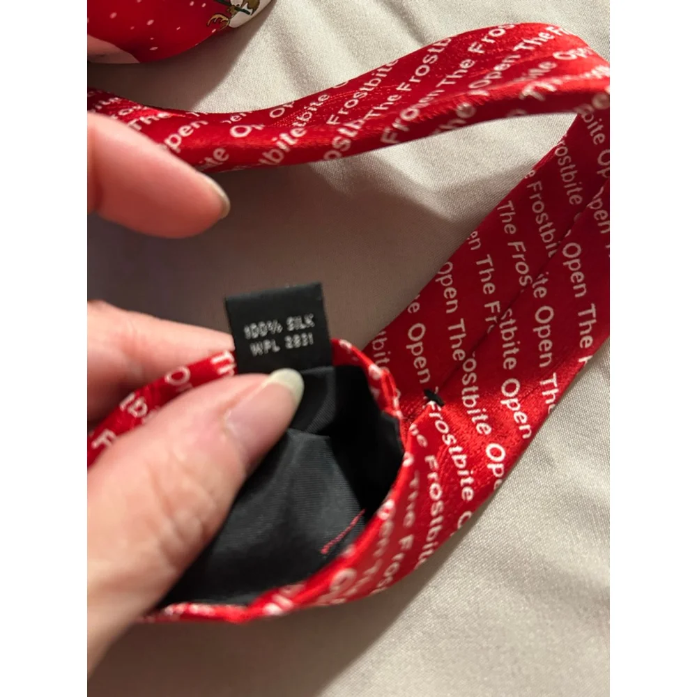 Holiday Tales Men’s 100% Silk Tie Christmas Santa Golf Reindeer